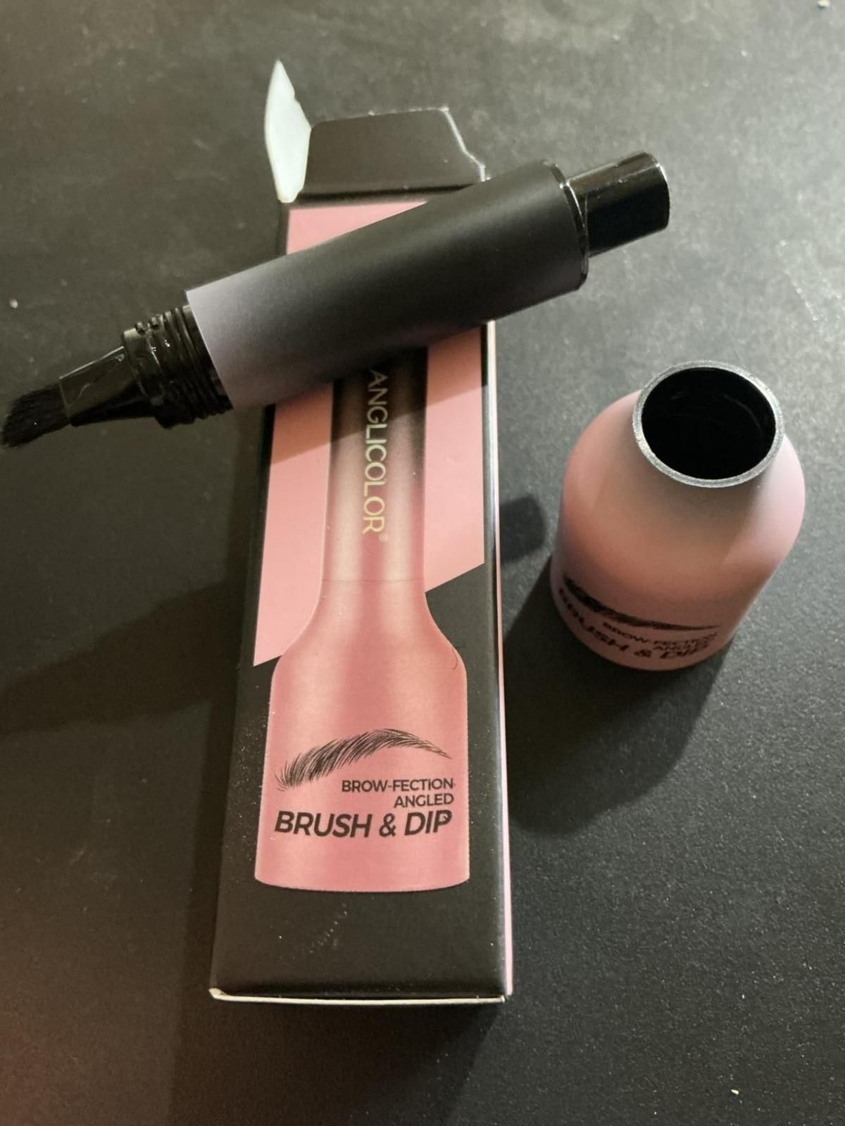 Angled Brush And Dip Liquid Eyebrow Gel